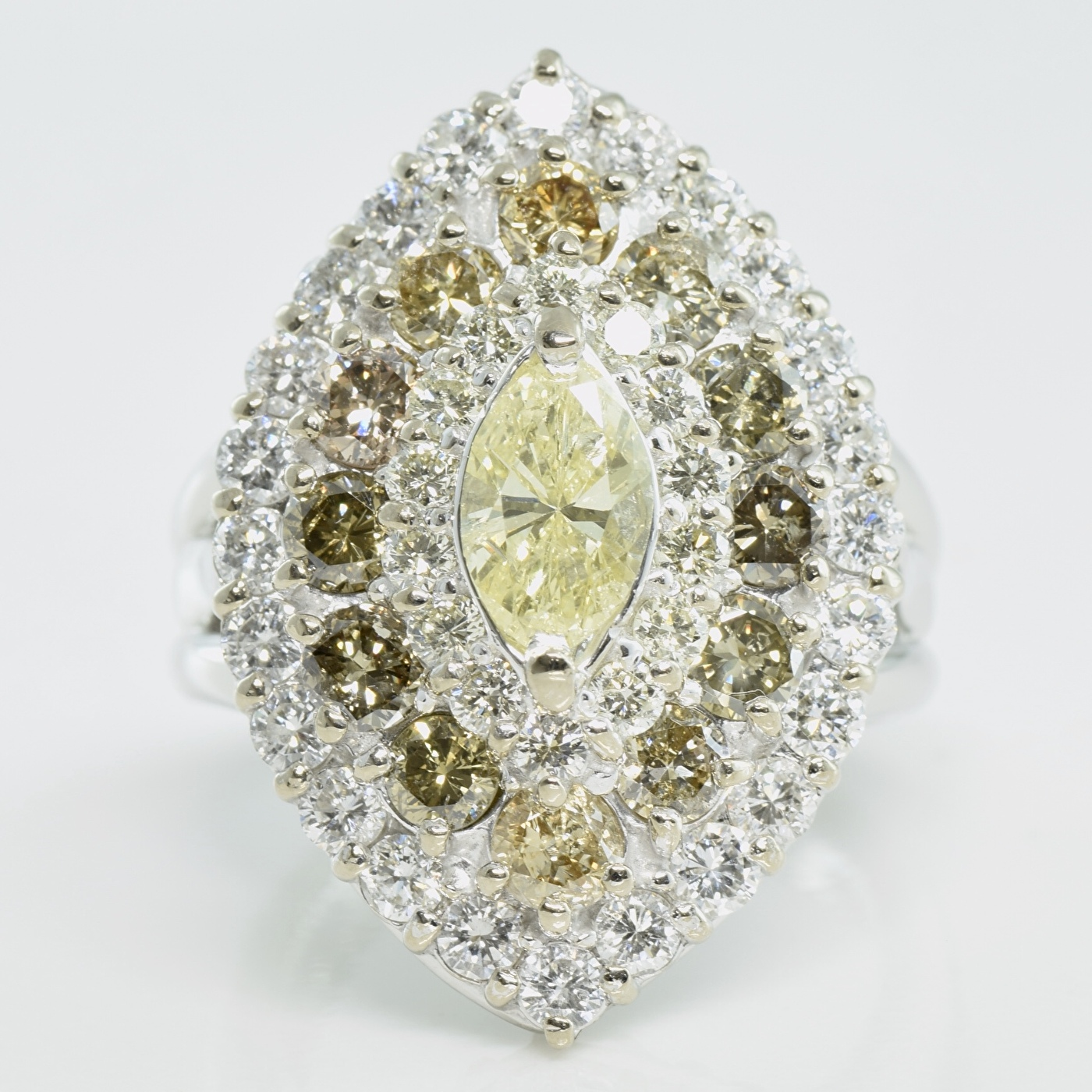 新品 ダイヤ ファッションリング | 商品一覧 | 時計・宝飾 バアゼル宝石